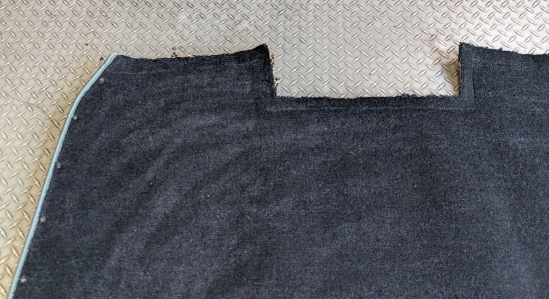 BENTLEY ROLLS ROYCE SILVER SPUR TRUNK CARPET FOR LID BLACK WITH JADE BINDING