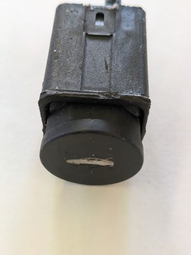 FERRARI 456 PARTS TRUNK RELEASE BUTTON SWITCH  174671
