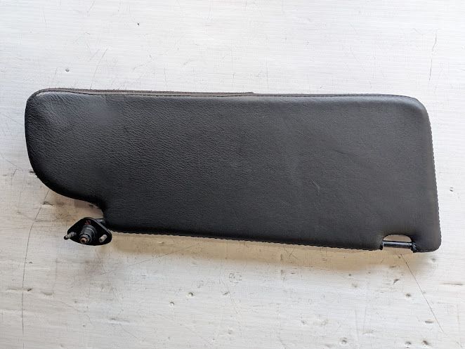 Ferrari 456 DRIVER SIDE LEFT SUNVISOR BLACK LEATHER AND SUDE 637545..