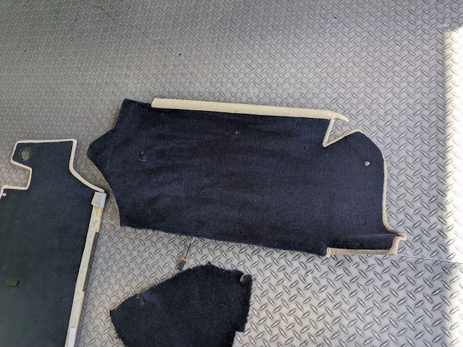 ROLLS ROYCE SILVER SPUR TRUNK carpet blue and magnolia