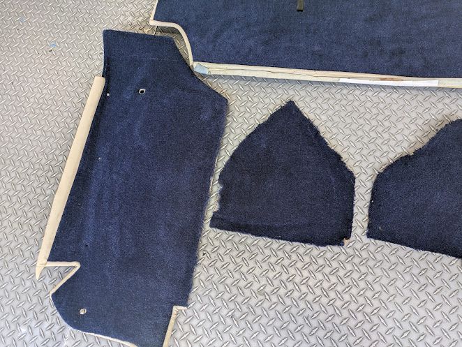 ROLLS ROYCE SILVER SPUR TRUNK carpet blue and magnolia