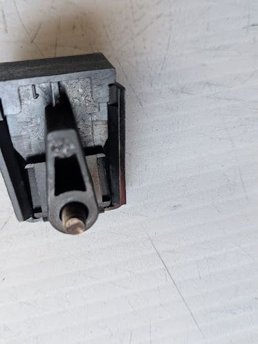 Ferrari 456 DRIVER SIDE LEFT or RIGHT SUNVISOR BLACK CLIP HOLDER 65196000