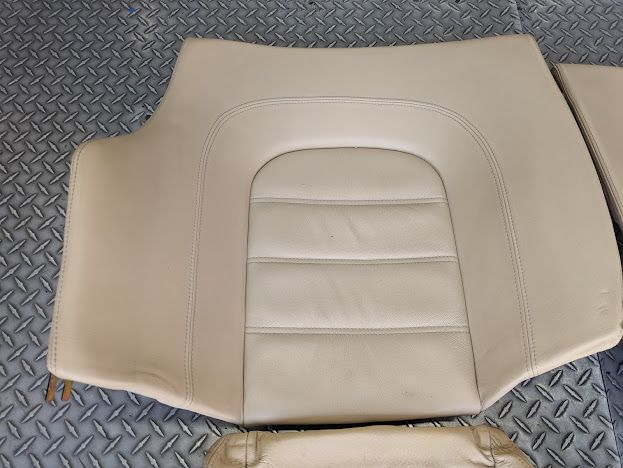 FERRARI  456M REAR SEAT SET ON CREAM  65832126