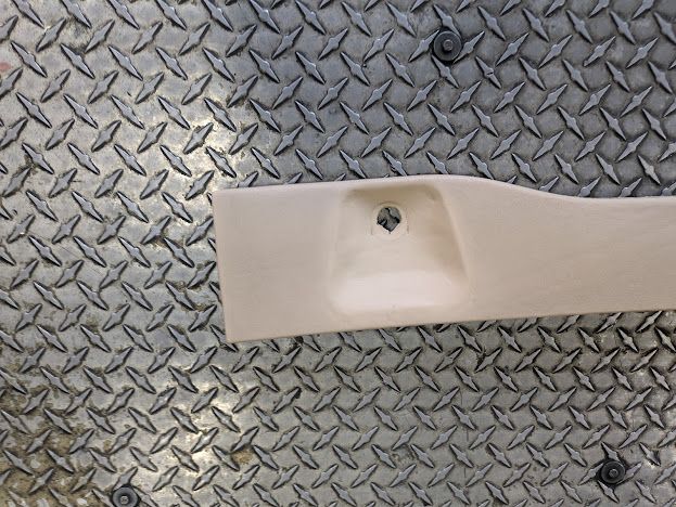 FERRARI  456M REAR SEAT TRIM  ON LEATHER CREAM