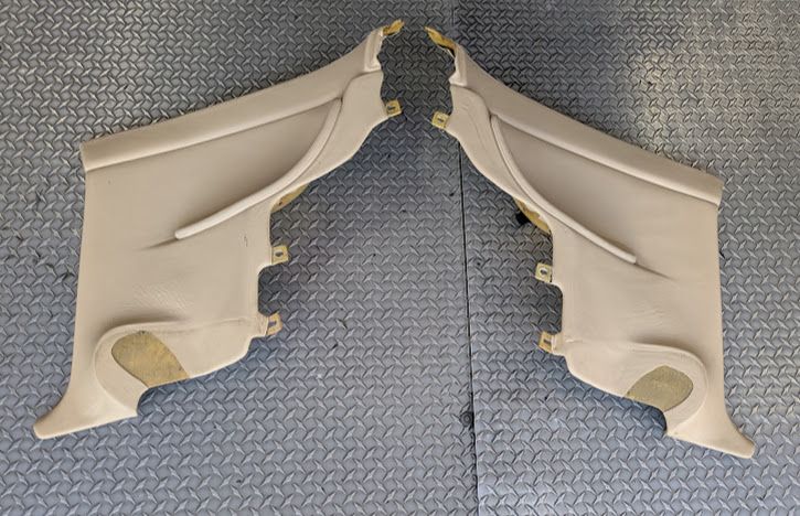 FERRARI  456M REAR SEAT SIDE PANELS ON LEATHER CREAM