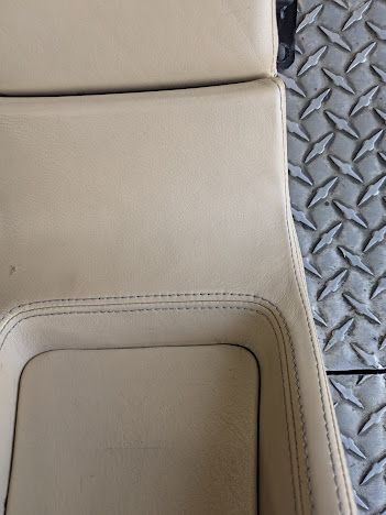 FERRARI  456M REAR SEAT CENTER CONSOLE  ON LEATHER CREAM