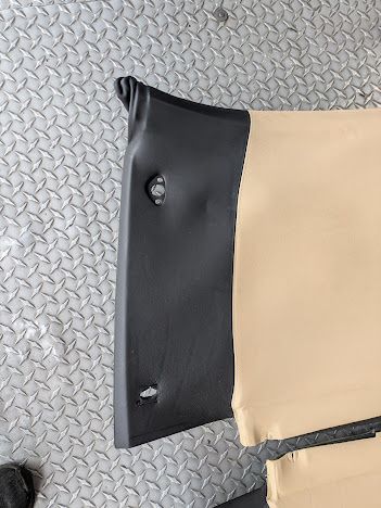 FERRARI  456M  HEAD LINER LEFT AND RIGHT CREAM AND BLACK