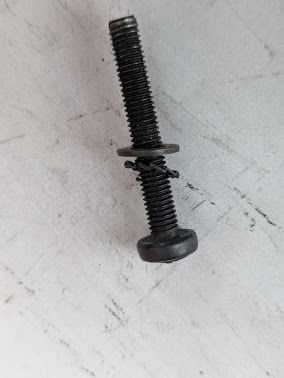 FERRARI 456  PART IGNITION COIL PACK FASTENING SCREWS 13274872