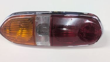 ROLLS ROYCE CORNICHE SILVER SHADOW II  PART TAIL LIGHT   UD17066 USA