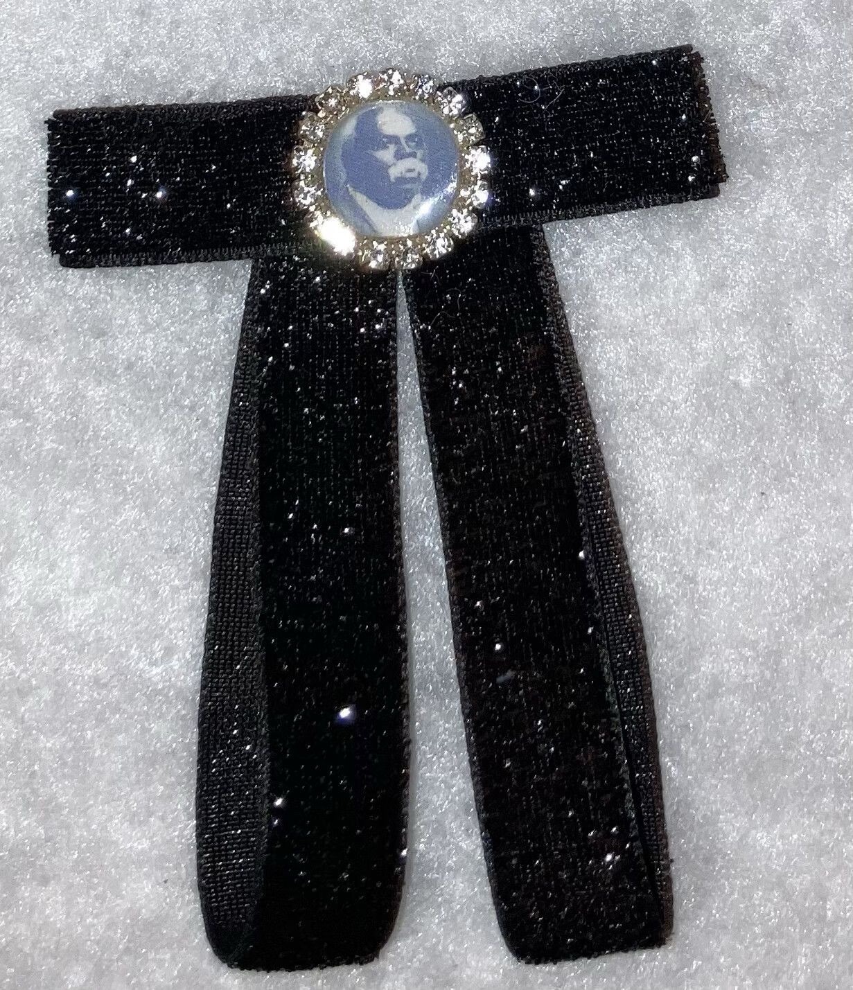 Infant/Toddler Black Glitter Tie