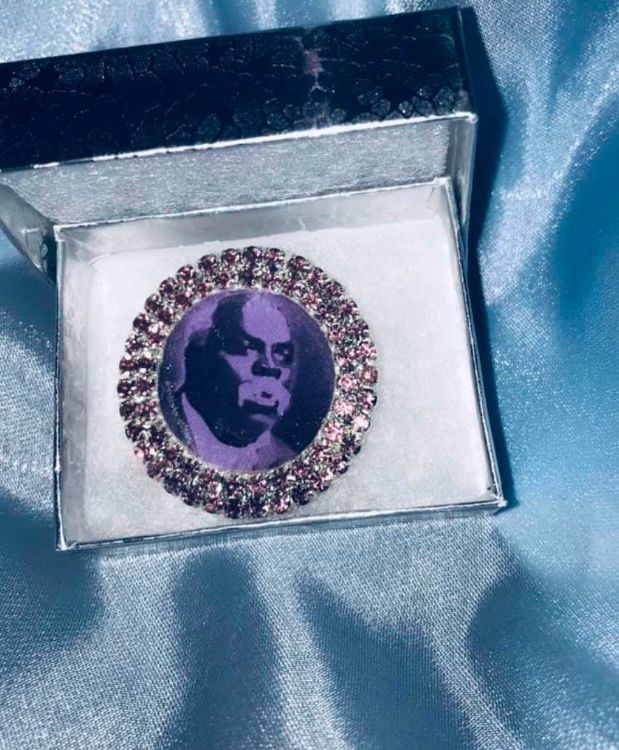 Purple double diamond Prophet pin