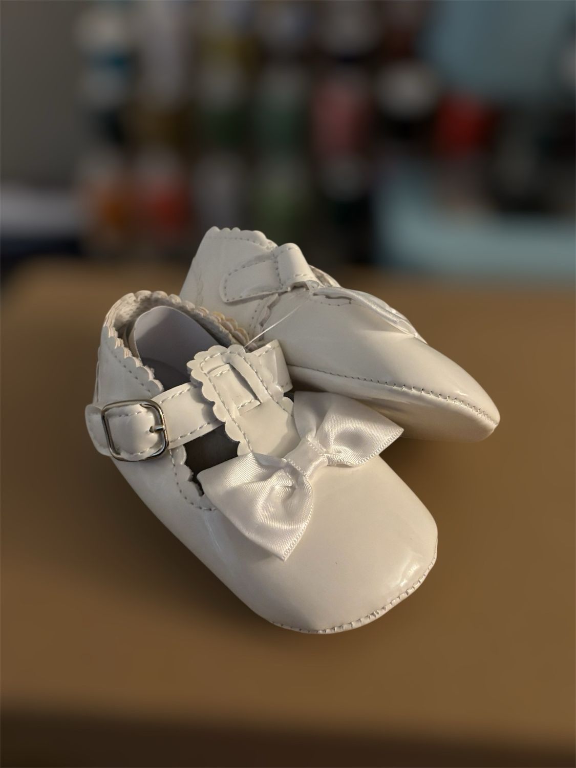 Infant/toddler girls white patent leather shoes fits 12-18 months 