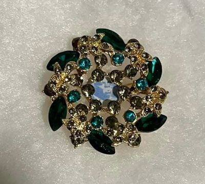 Small Green Diamond Pin