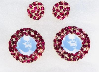 Hot Pink Prophet Pin Set