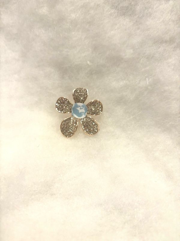 Close Diamond Prophet Pin