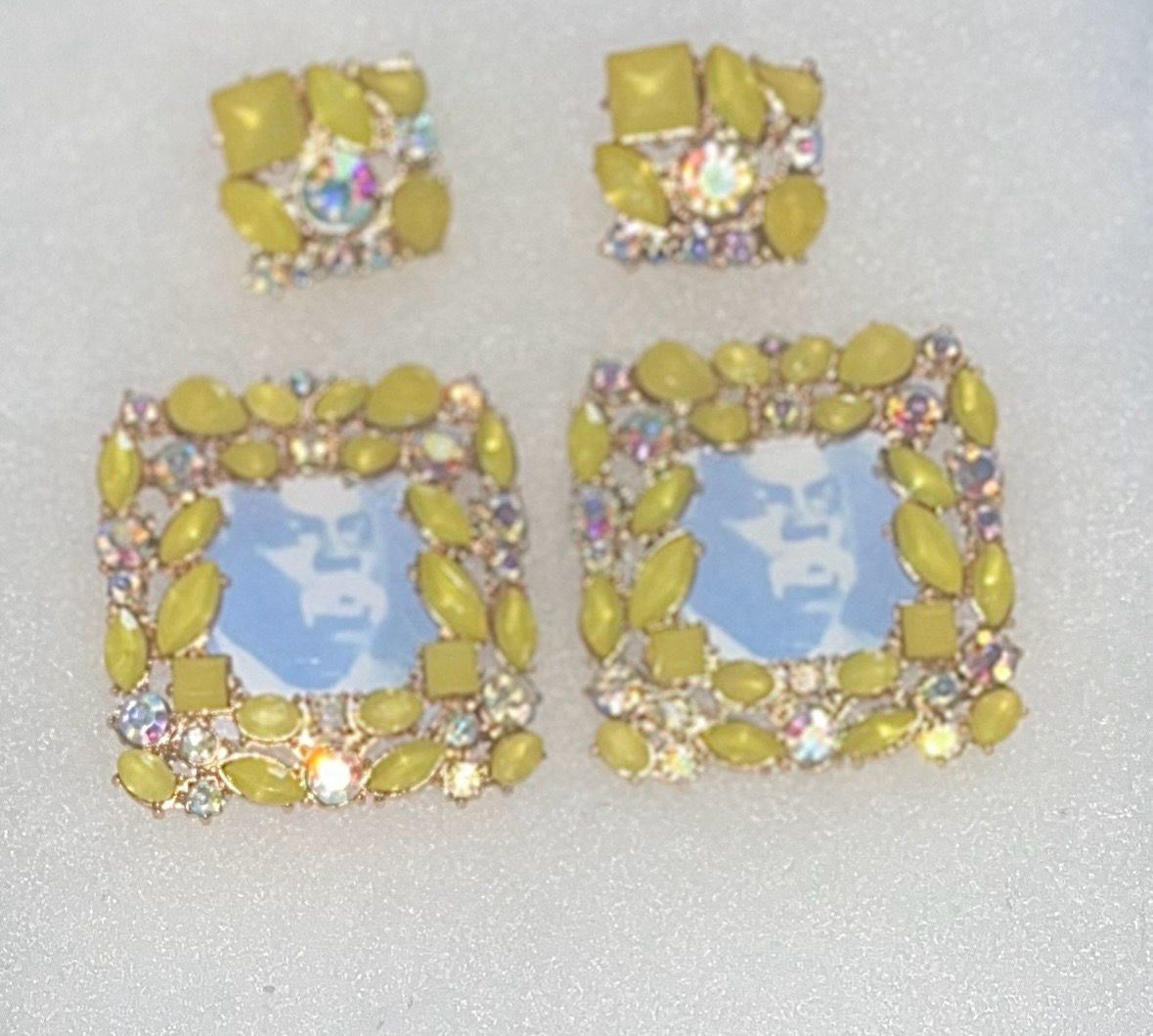 Yellow Prophet Pin Set