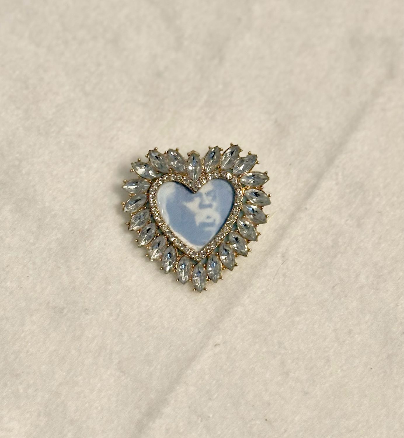 Gold/ Clear Diamond Heart Prophet Pin