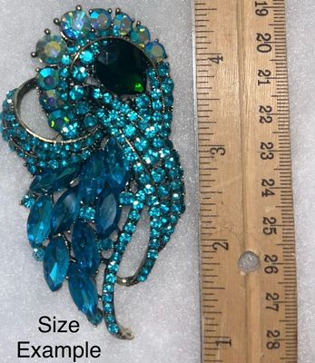 Turquoise Brooch Pin