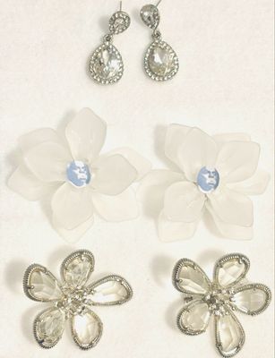 Flower and Clear Diamond Prophet Pin Set