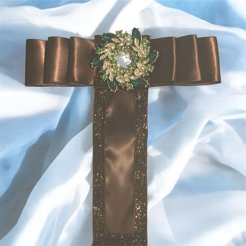Satin Brown Tie /w Glitter Trim