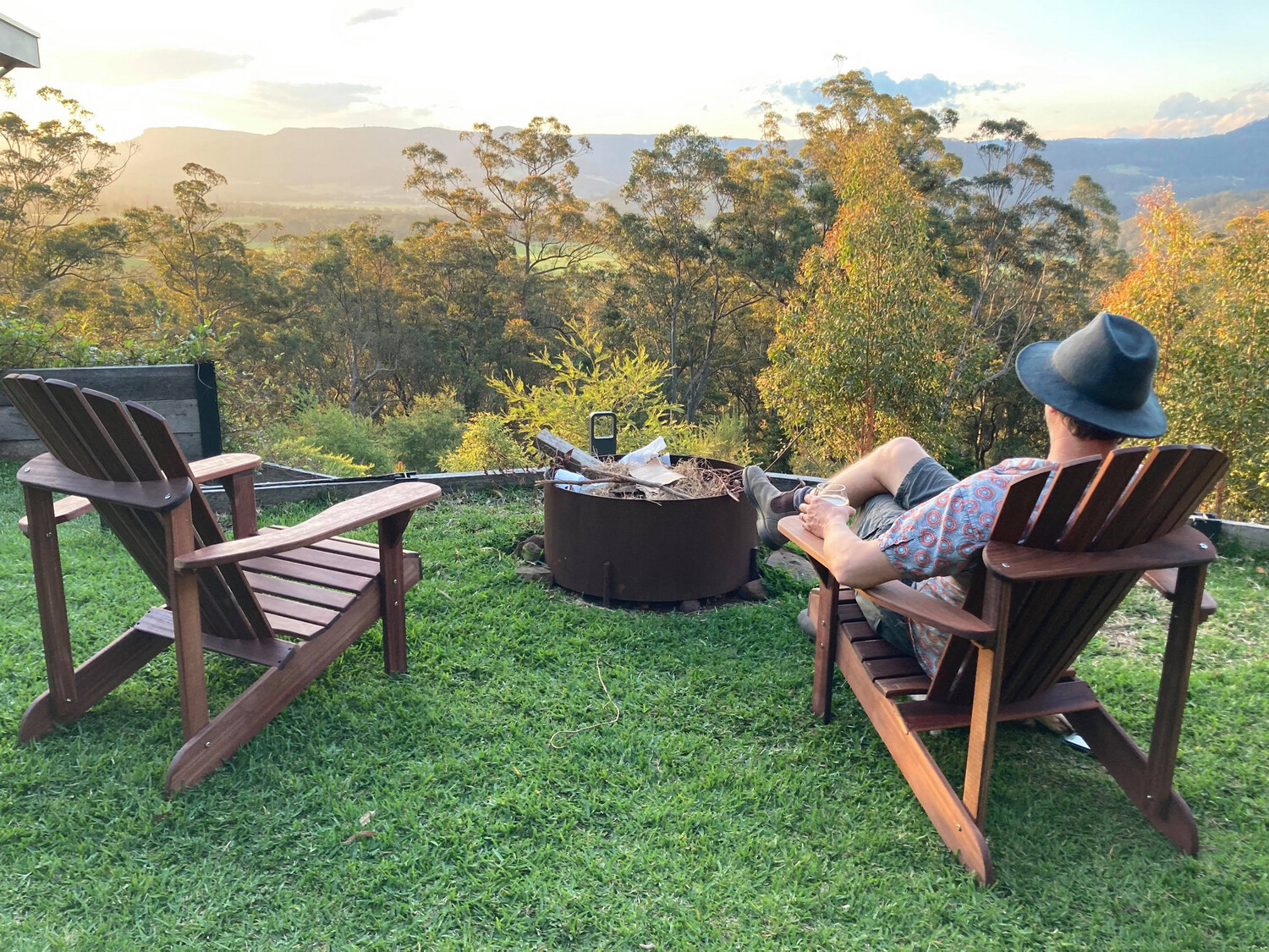 Shell back chair new arrivals