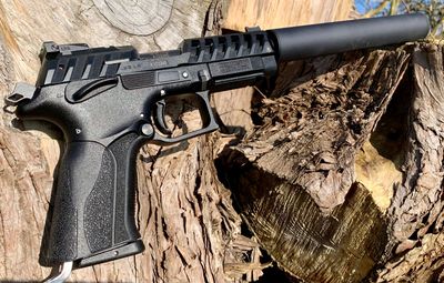 Long Barrelled Pistols