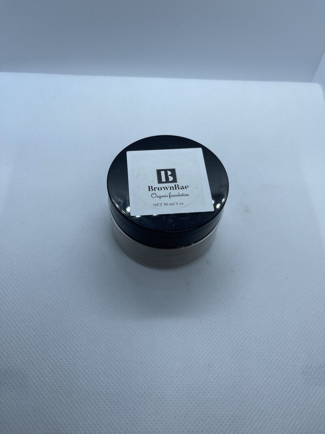 Medium Powder foundation