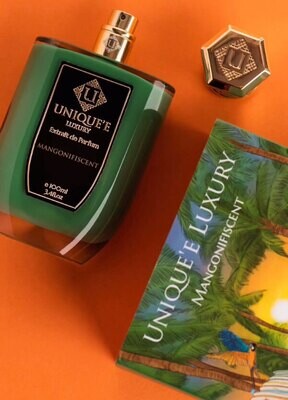Unique&#39;e Luxury Mangonifiscent Extrait De Parfum