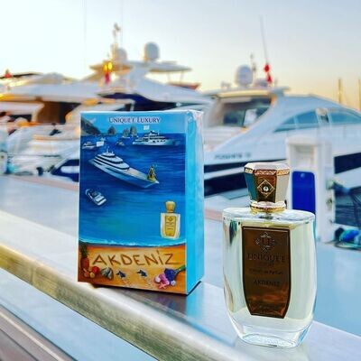 Unique&#39;e Luxury AKDENIZ Extrait de Parfum