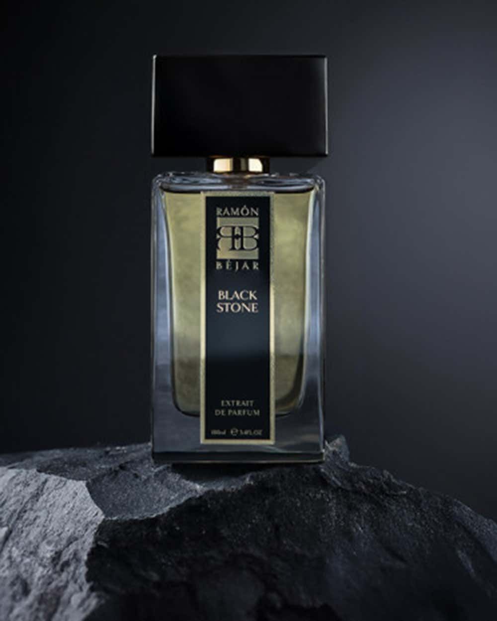 Ramon Beǰ̣ar Black Stone