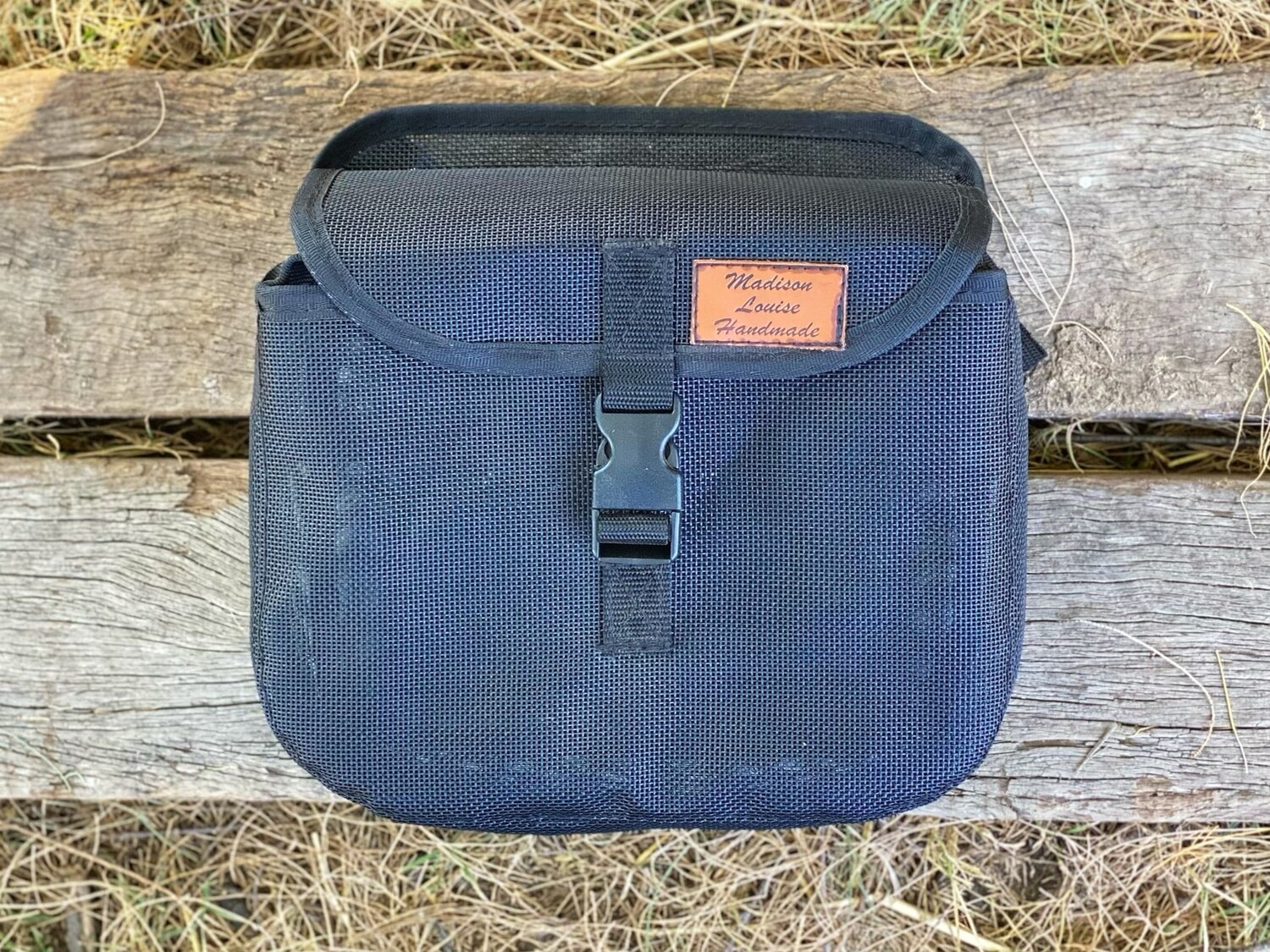 Mesh Saddle Bag