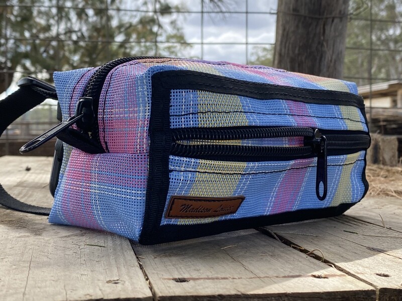 Mesh Pommel Bag