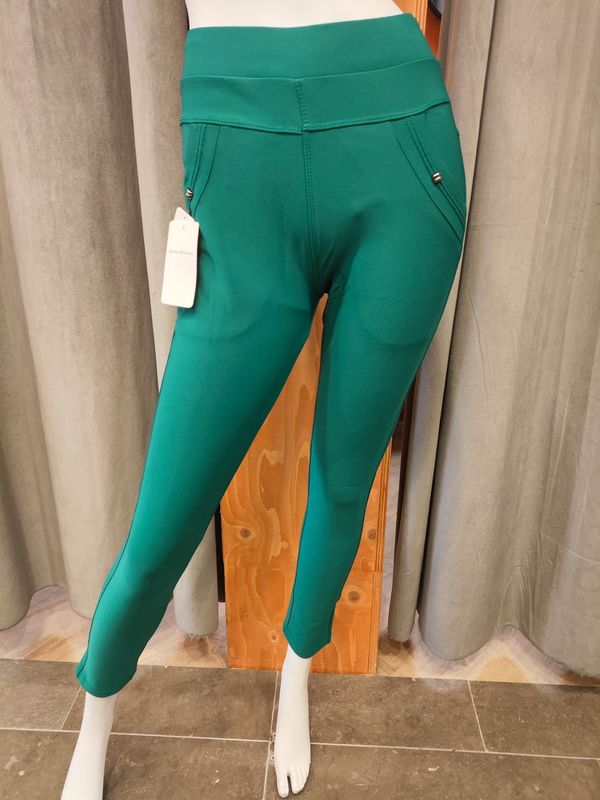 comfortbroek zomer kleur donker groen (maten)