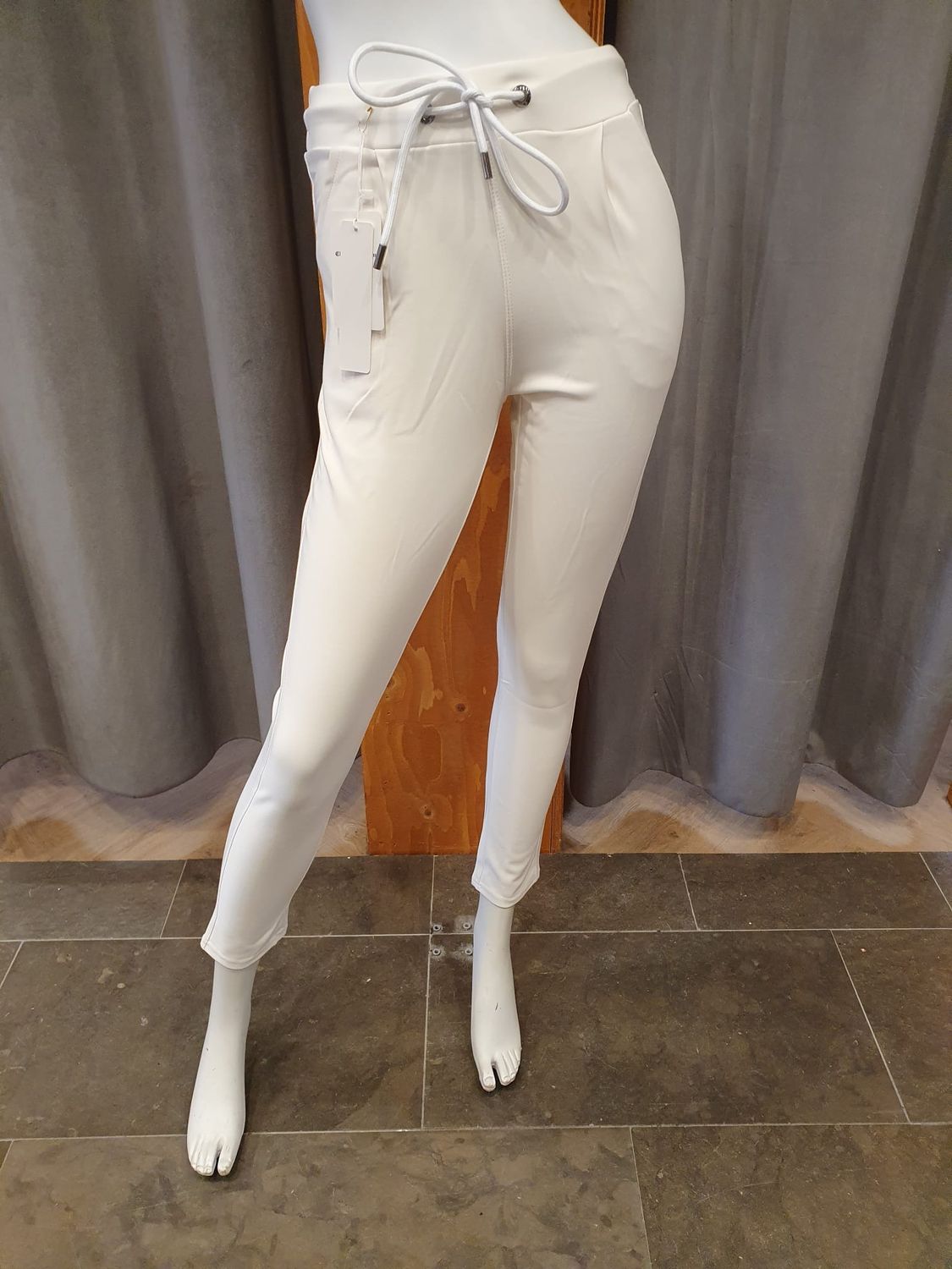 comfortbroek zomer touwtje off white (maten )