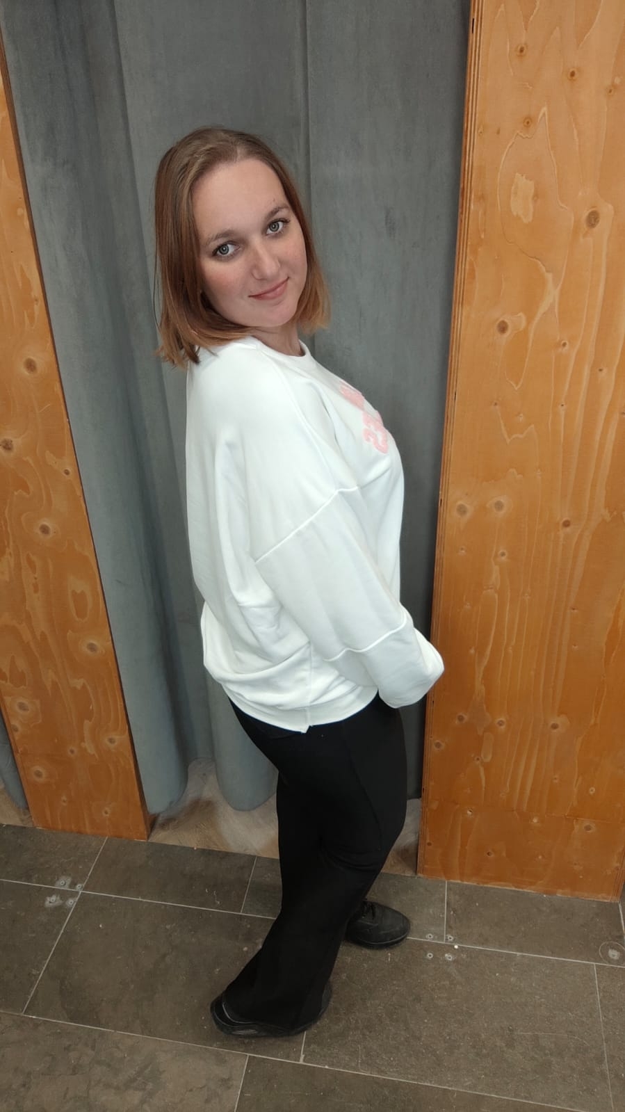 SALE Tussen trui los angeles wit  one size 38/44