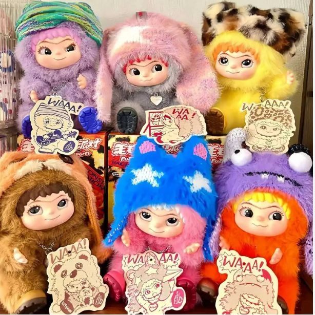 Wakuku fuzzy trendy fun party