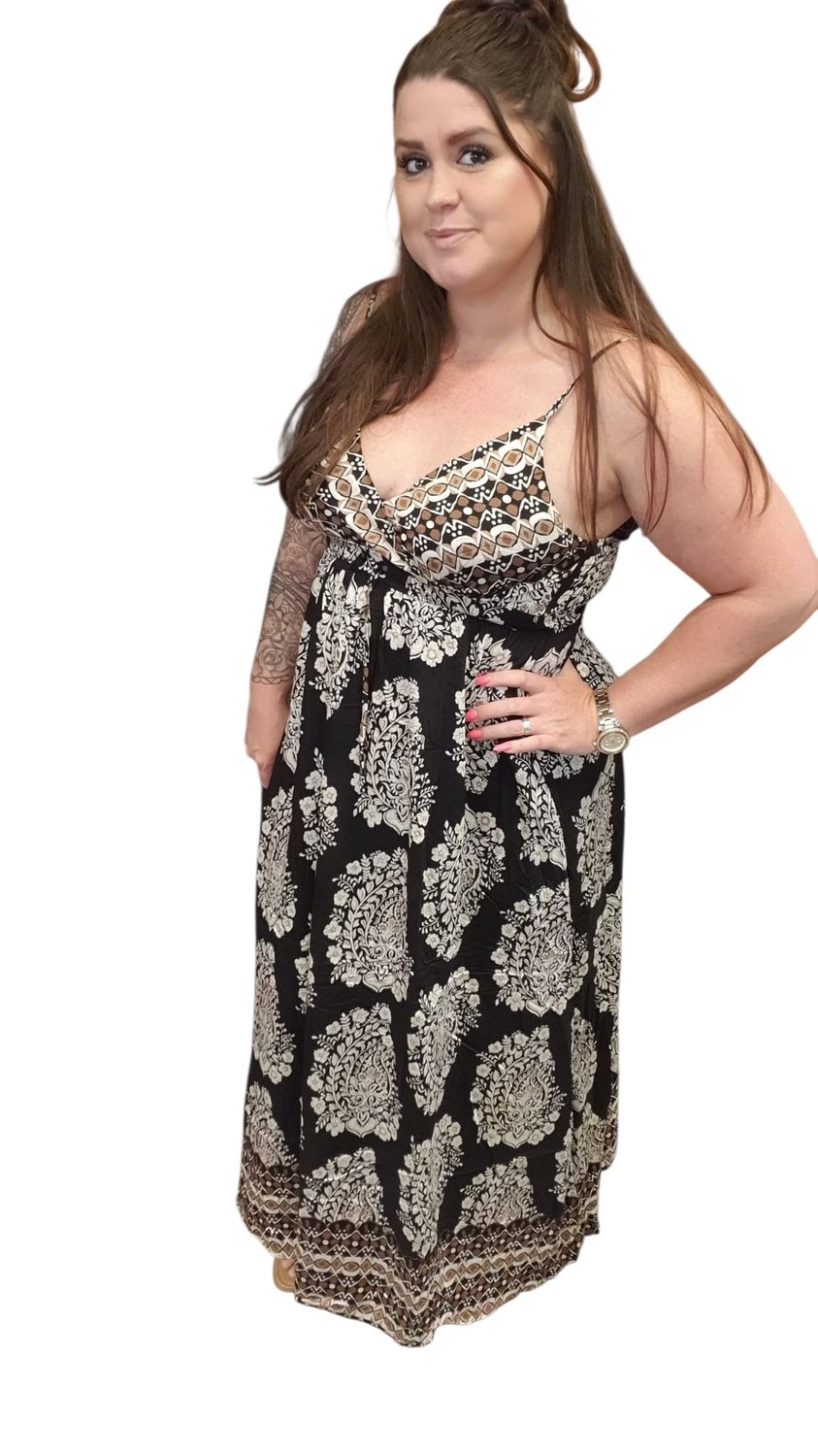 maxi dress evi (navy & black ) m/l xl/xxl maxi dress evi (navy & black ) m/l xl/xxl
