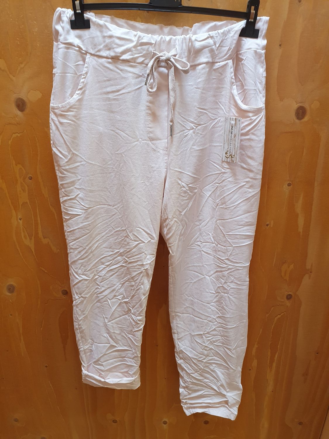 SALE Kreukelbroek Lucie one size tot 48 SALE Kreukelbroek Lucie one size tot 48