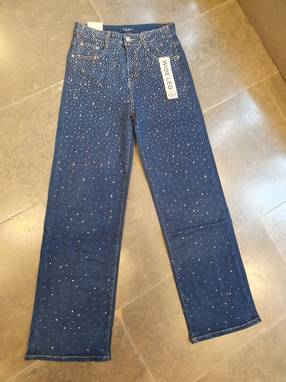 Nieuwe collectie jeans 5110 wideleg actie maat 36 Nieuwe collectie jeans 5110 wideleg actie maat 36