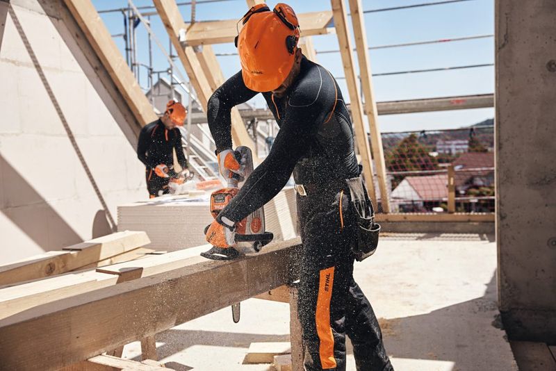 STIHL MSA 200 C-BQ - 35 cm PM3