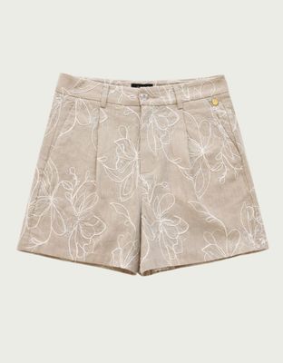 Short Nadia Sand