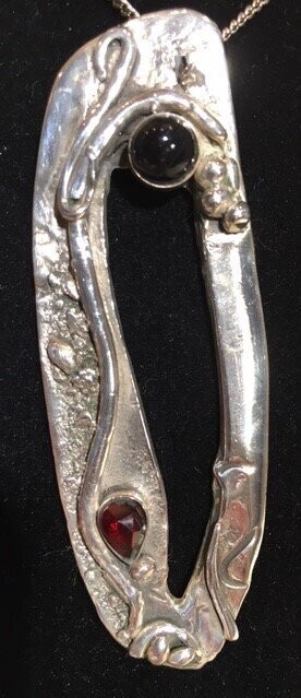 zilveren hanger met opaal