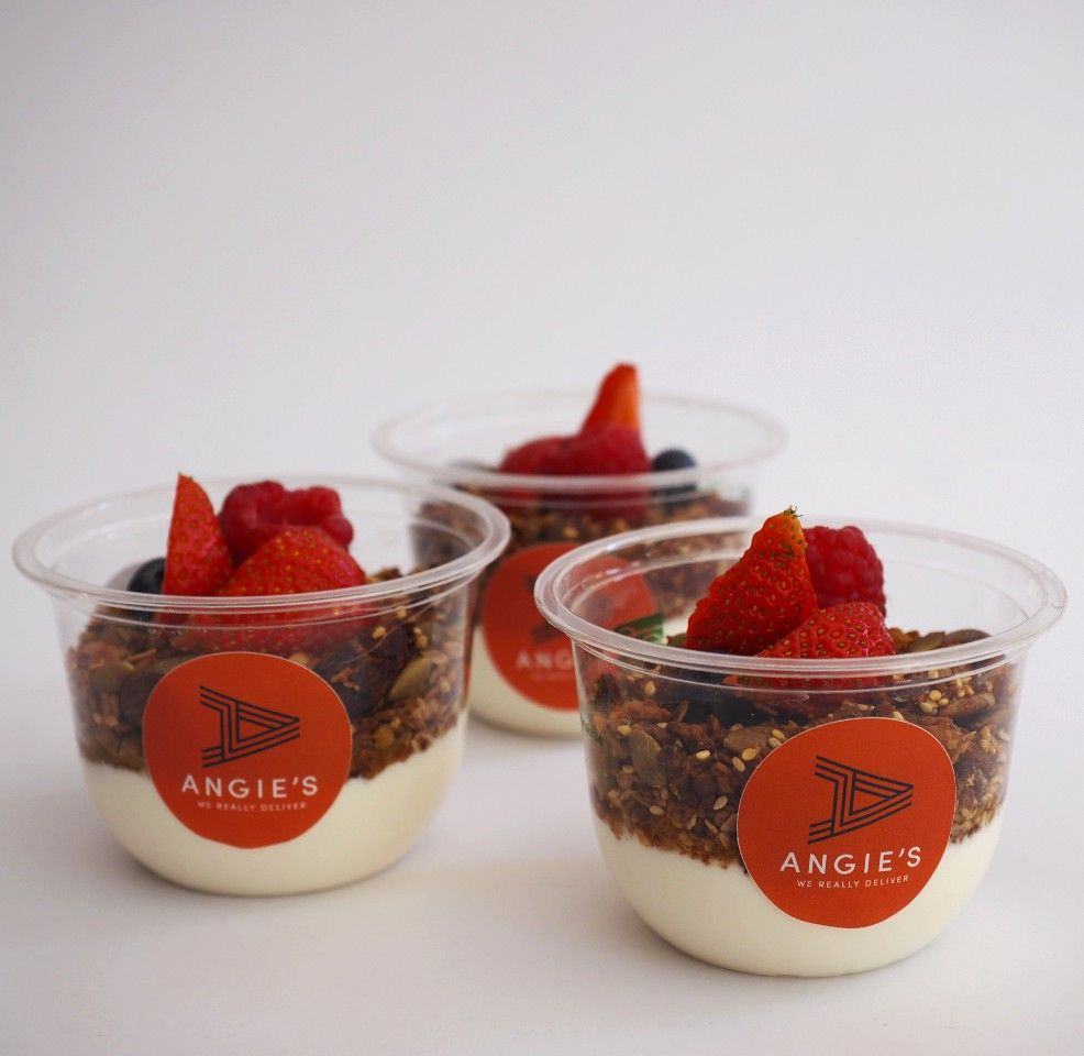Greek Yogurt Pots with Homemade Granola and Fresh Berries (GF) (V)