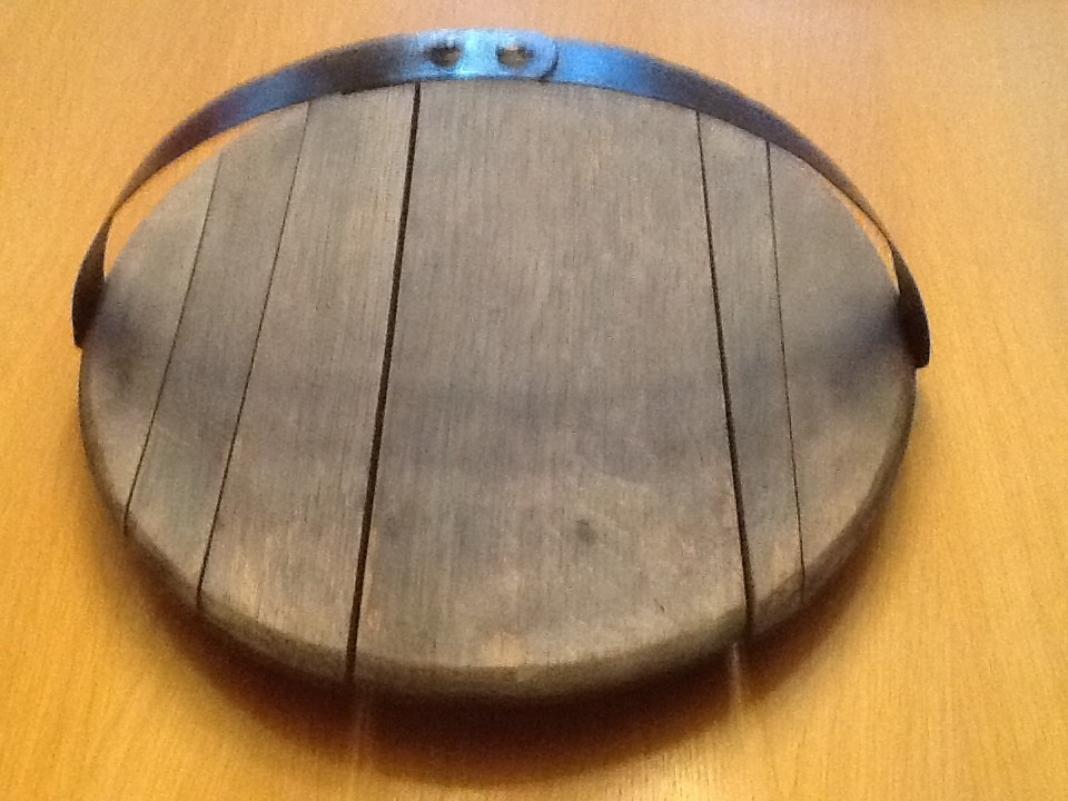 Serveerplank van whisky vat deksel