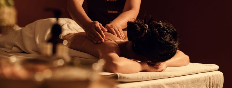 Soin Massage Balinais décontractant (50') Soin Massage Balinais décontractant (50')