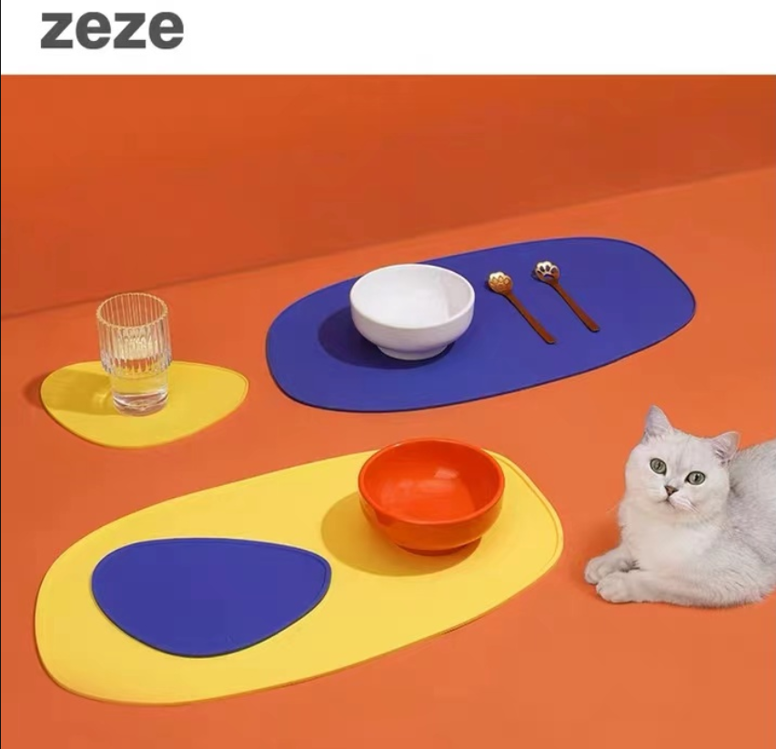 Zeze 宠物食品级硅胶餐垫