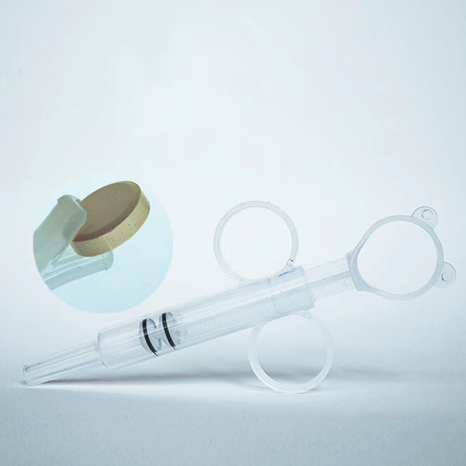 Wet and dry dual-use feeding magic feeding deworming medicine syringe transparent white