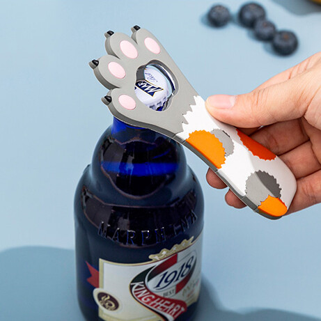 Cat's claw bottle opener corkscrew