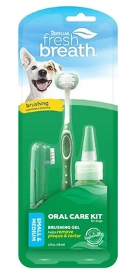 TropiClean Fresh Breath Oral Care Kit for Small & Medium Dogs (BB AUG 2024)
