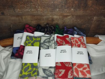 Leaf and Daisy Arm warmers